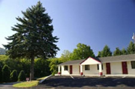 Appalachian Motel バーノン エクステリア 写真